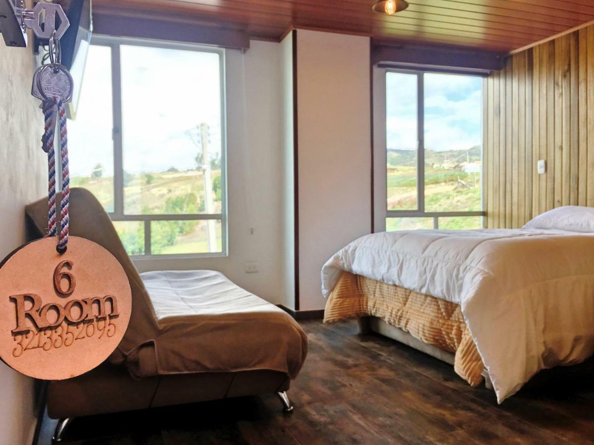 El Arca De Noah Bed & Breakfast Tota Room photo